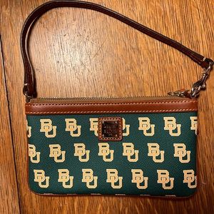 NWOT Baylor Dooney and Burke purse with strap